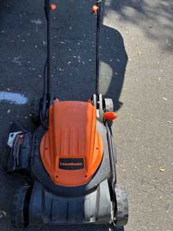 Electric lawn mower