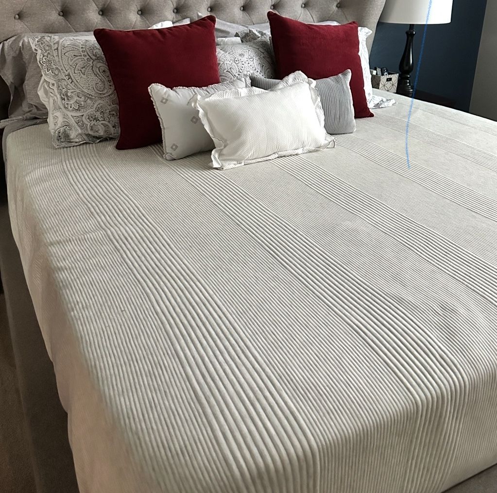 King Size Beauty Rest Box Spring 