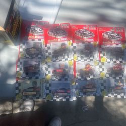 RACING CHAMPIONS,-1995 COLLECTION EDITION