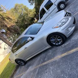 2013 Hyundai Genesis