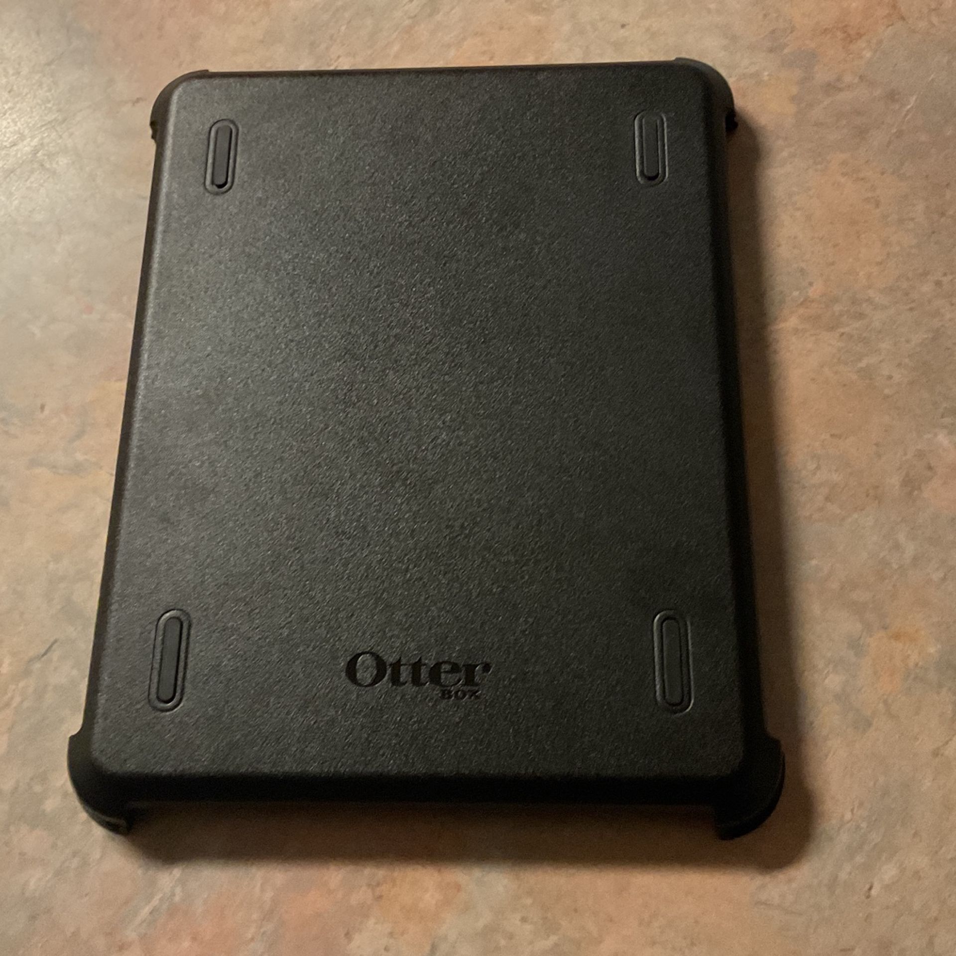 Otter Box Defender Series Replacement iPad Pro 12.9’’ 5ta Generation —- Cubierta para iPad Pro 5ta Gen.