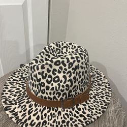 A  white snow siberian tiger cowgirl Hat