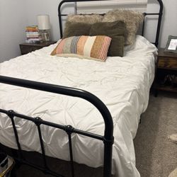 Queen Bed