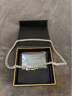Diamond pronged 14k white gold and sapphire plated chain