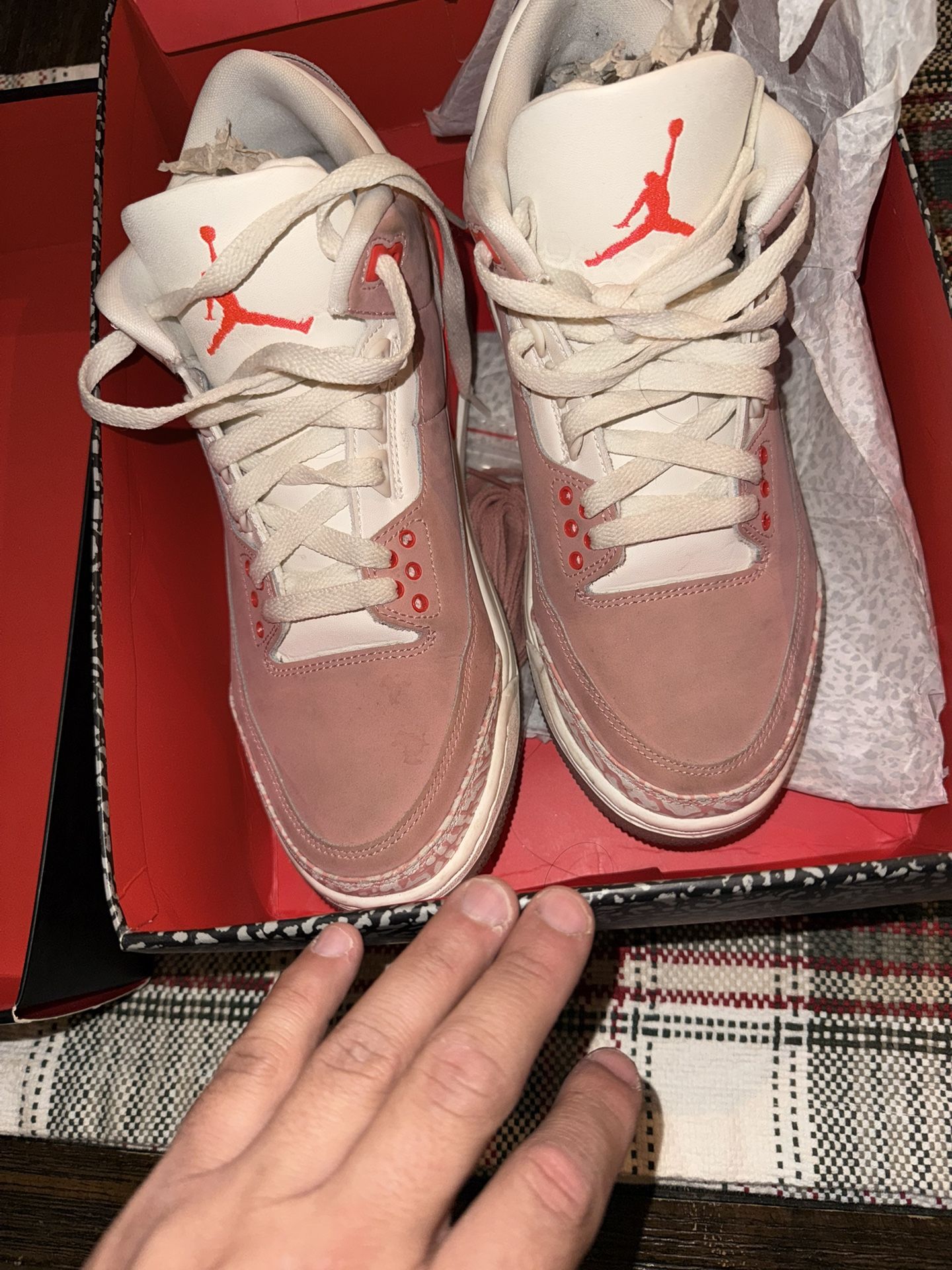 Jordan 3 Rust Pink Size 8.5 Men