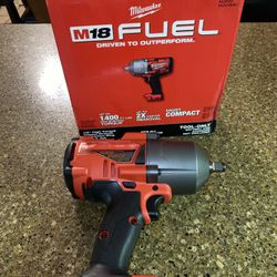 Milwaukee M18 Fuel 1/2” Impact Wrench Tool Only 