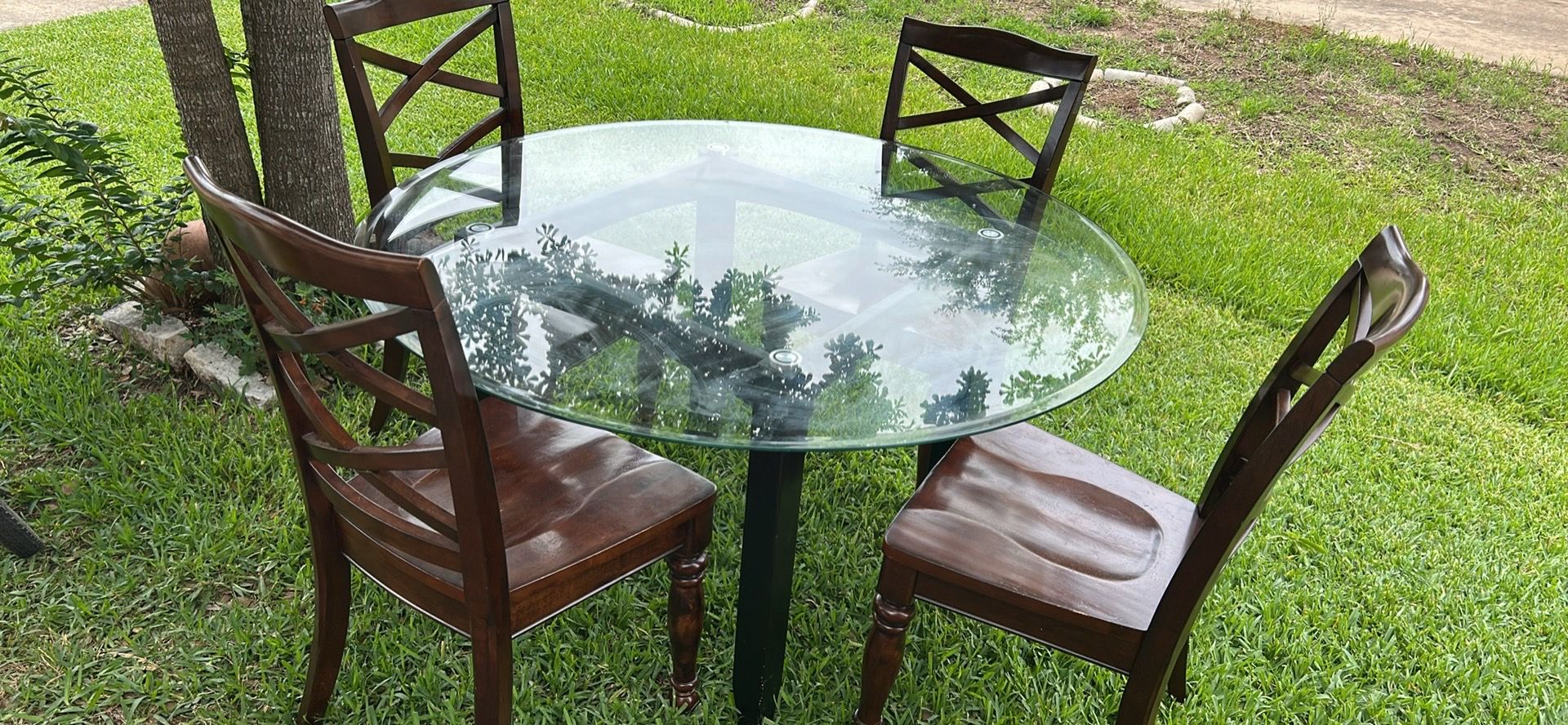 Ashley Furniture Dinning Table