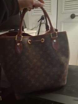 Louis Vuitton Monogram Canvas Tote Bag