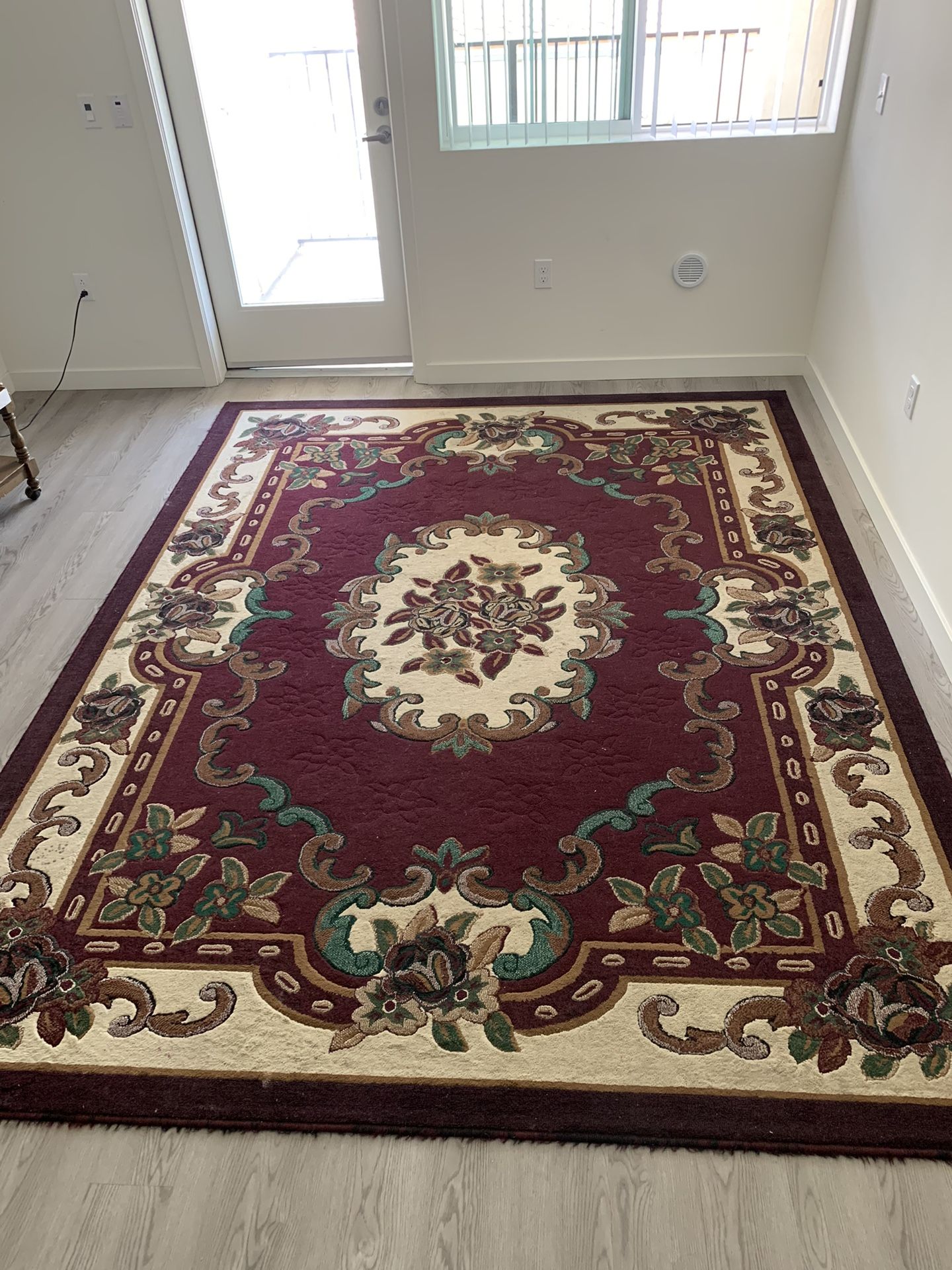 The carpet is 14 inches long and 11 inches wide.