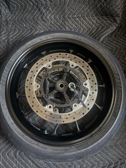 Yamaha R7 MT07 Front Wheel