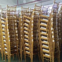 Gold Chiavari Chairs With White Pads 