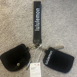 Lululemon Dual Pouch Wristlet 