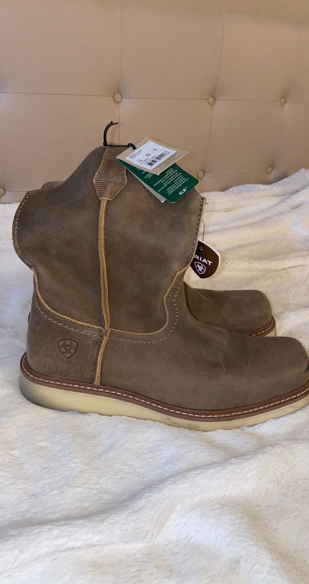 Ariat rambler top recon round toe