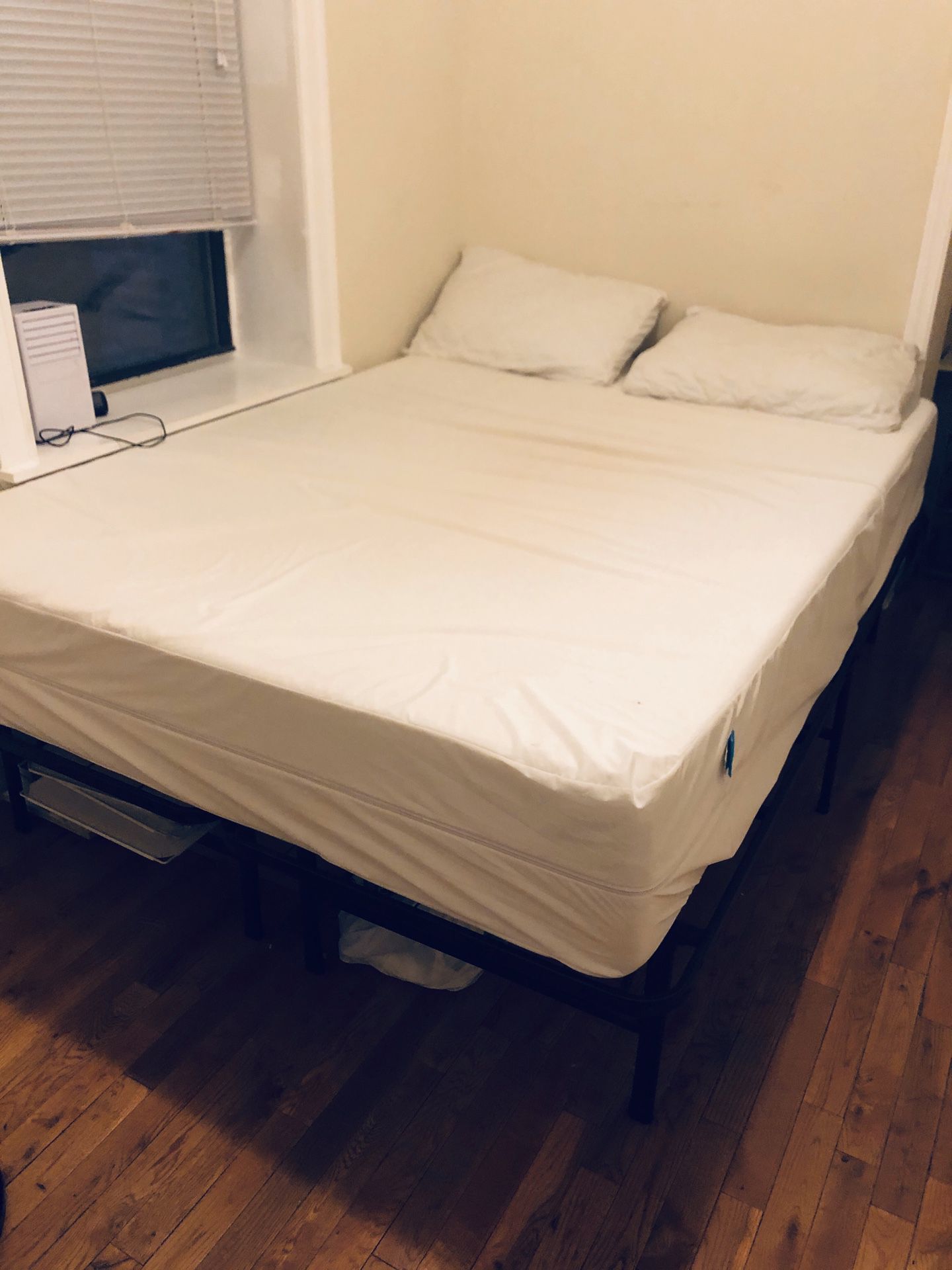 Queen Size Memory Foam Mattress and Bed Frame