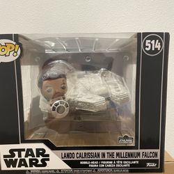Star Wars Celebration Exclusive 2022 Lando With Millenium Falcon Funko