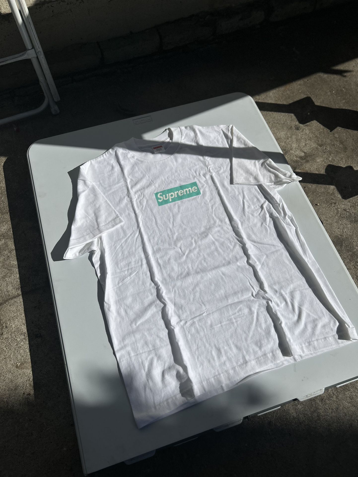 Supreme Tee 