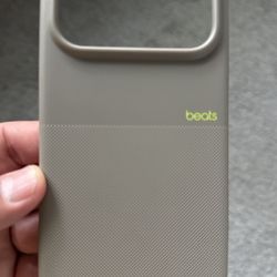 Beats/Apple Case