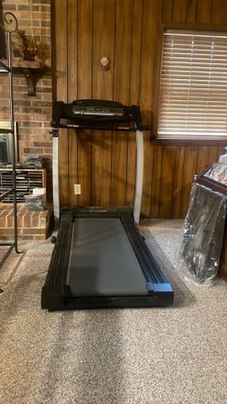 Pro-Form 835 Qt Treadmill Used