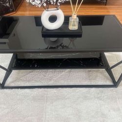 COFFEE TABLE FOR SALE