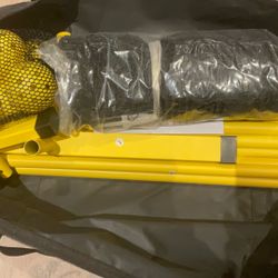 Brand New Pickle Ball Net And Balls (Never Used)