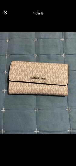 Micheal kors wallets