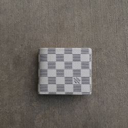 White And Grey Checkered Wallet