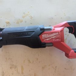 Milwaukee M18 Sawzall 