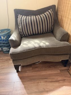 Single Sofa