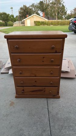Dresser