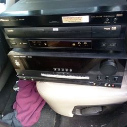Harmon Kardon Receiver And Laser Pioneer 