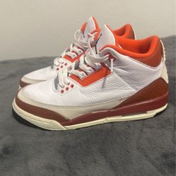 Jordan 3 ; Size 6 GS