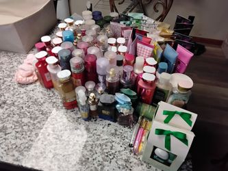 HUGE LOT!!! perfume, body spray, lotion and body wash!!