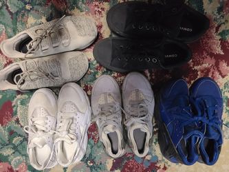 Kids shoes size 4 and , 3 , an 4 1/2 half
