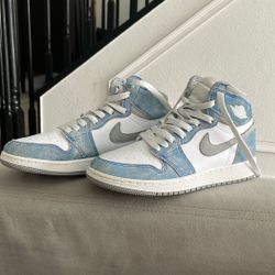 Jordan 1 Retro High 