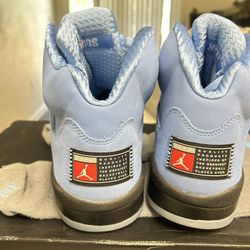 *** Jordan 5 UNC *** Size 11M