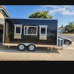 FOOD TRAILER