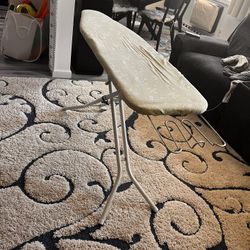 Ironing Board No Damage 