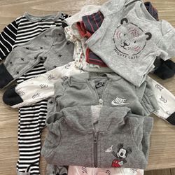Newborn Clothes 
