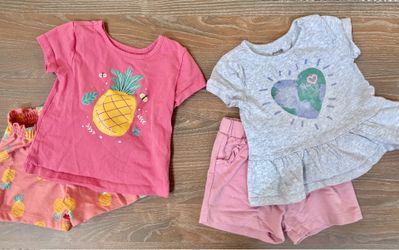 4 Sets for $8 gently used size 3T