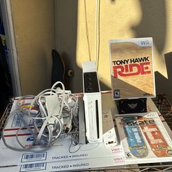 Nintendo Wii console gamecube compatible bundle with Tony hawk ride and skate for Wii