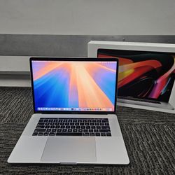 Apple Macbook Pro 15" Retina Core I7 Laptop 16 GB RAM 256 GB SSD 