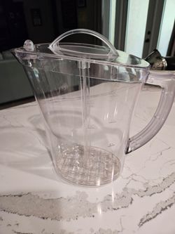 Large 4L Mix & Pour Pitcher
