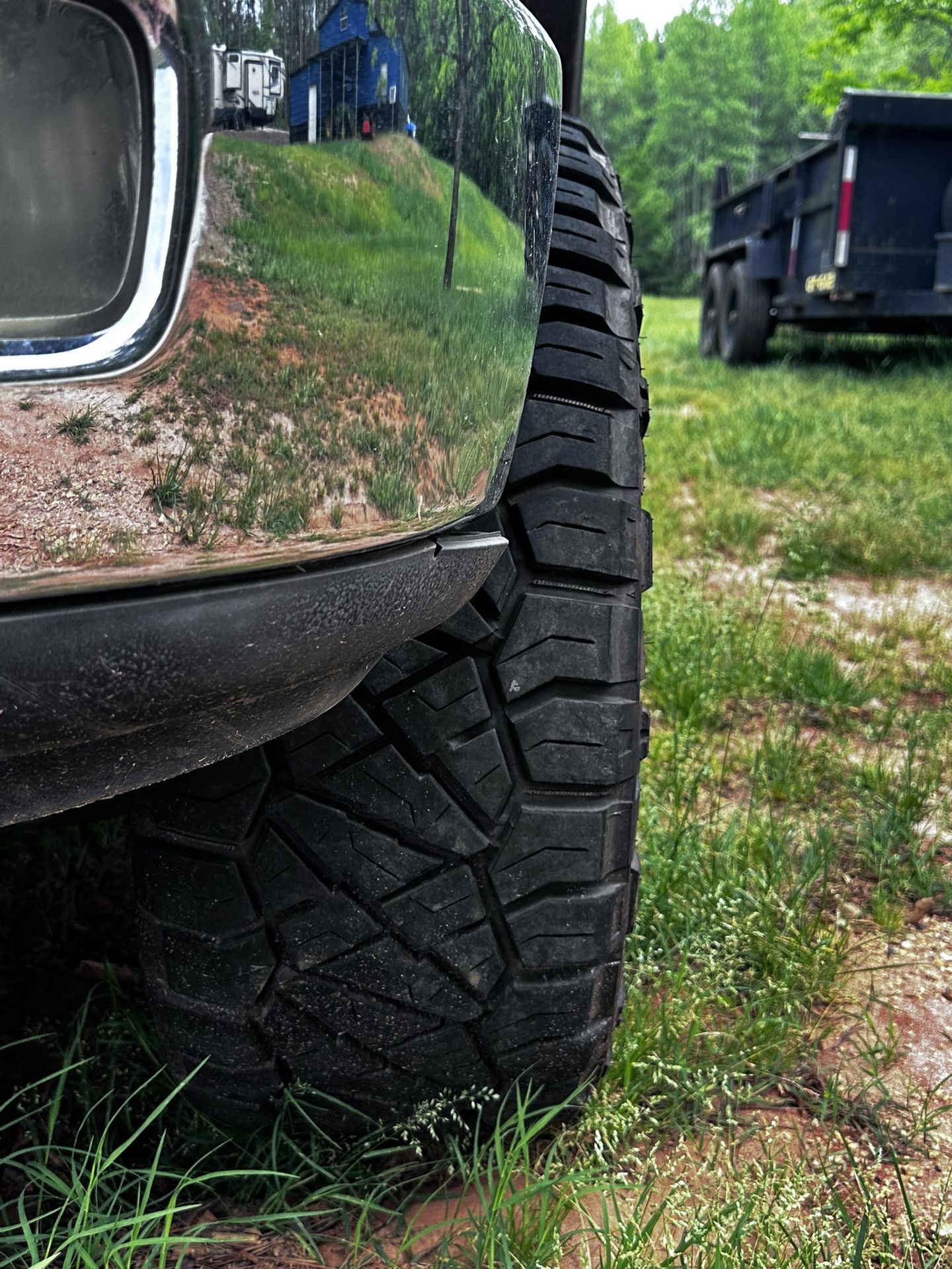 33x12.50x20 Wheels and tires 6 lug universal