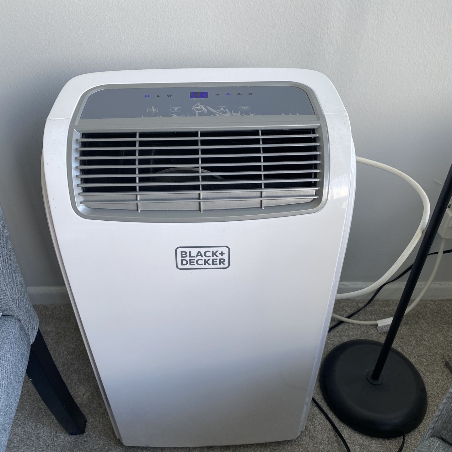 Black+Decker 8000 BTU Portable Air Conditioner for Sale in Chicago, IL -  OfferUp