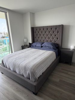 Queen Worn out bed