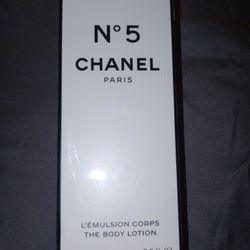 NIB Sealed Chanel N°5 Body Lotion