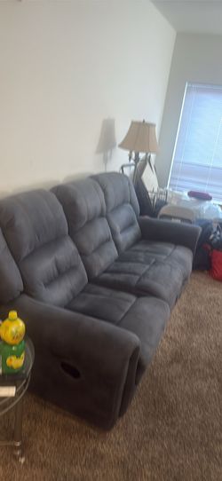 Reclining sofa