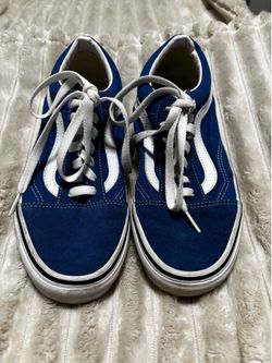 Brand: Vans    Color: Blue    Size: 7.5