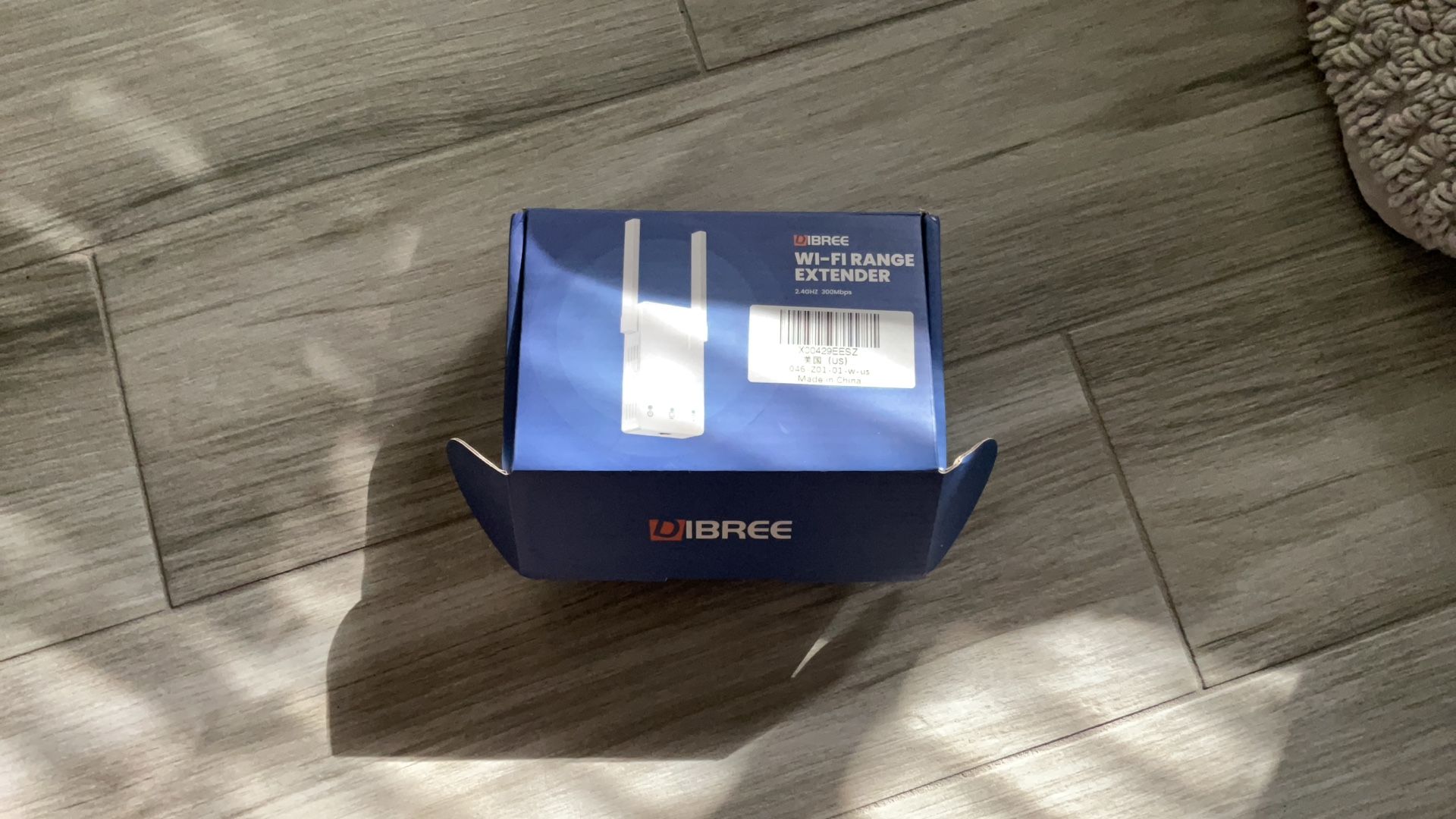 DIBREE WI-FI Extender Model Z01-01 300m New In Box