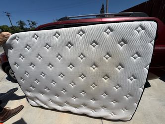 Secretland Queen Mattress